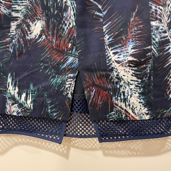 Club Monaco Alessandra Navy Palm Leaf Print Mesh-Trim Pencil Skirt - Picture 3 of 9